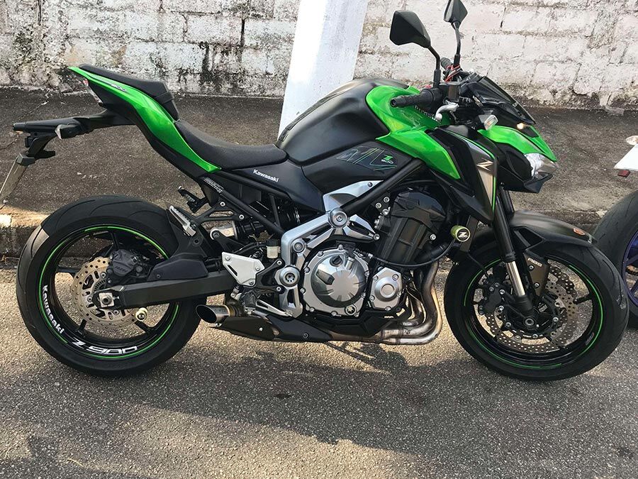 Ponteira de escapamento direta inox com escudo Kawasaki Z900 - MTG
